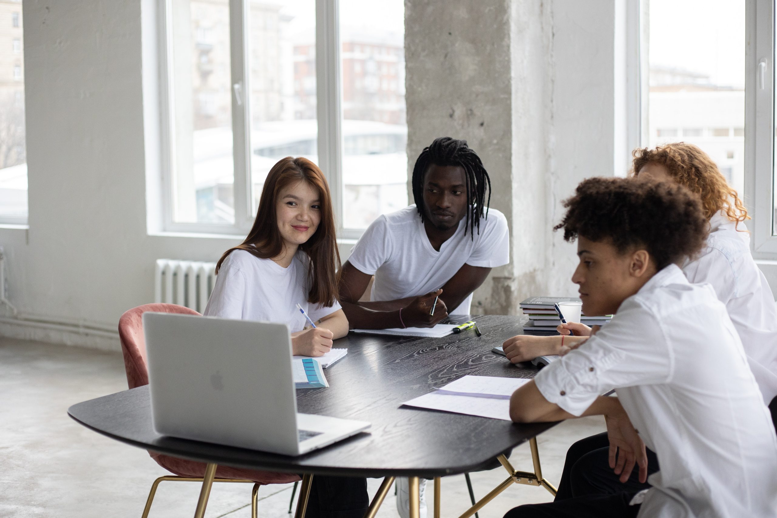 Effective Collaboration with MelpApp: Revolutionizing Business Communication and Productivity